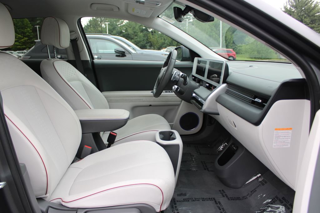 Used 2023 Hyundai Ioniq 5 SEL AWD/4WD image 13