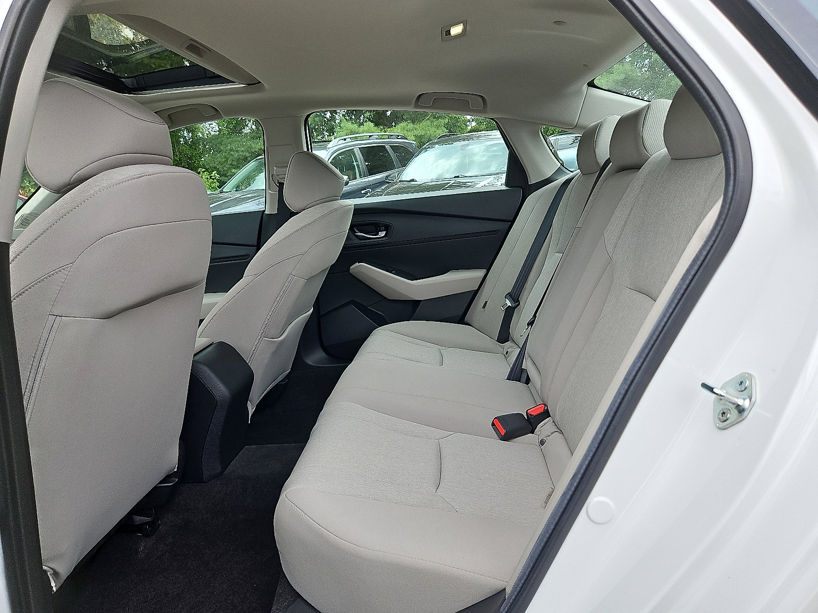 Used 2024 Honda Accord EX image 11