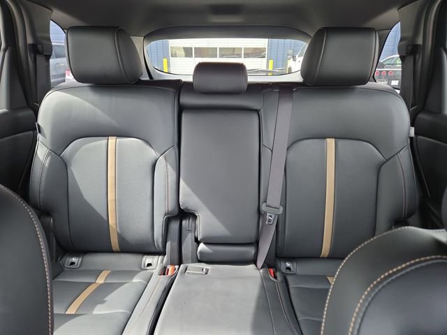 Used 2025 MAZDA CX-70 Plug-In Hybrid w/ Premium Plus AWD/4WD image 29