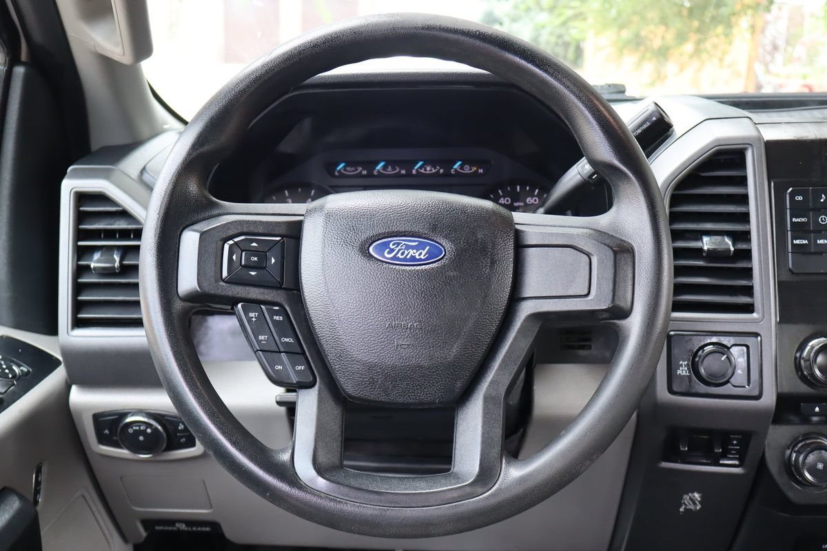 Used 2018 Ford F250 XL w/ Power Equipment Group AWD/4WD image 18