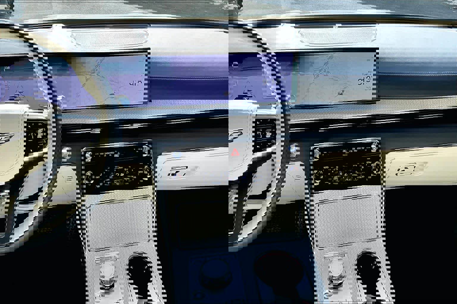 Used 2025 Genesis GV80 3.5T Prestige image 7