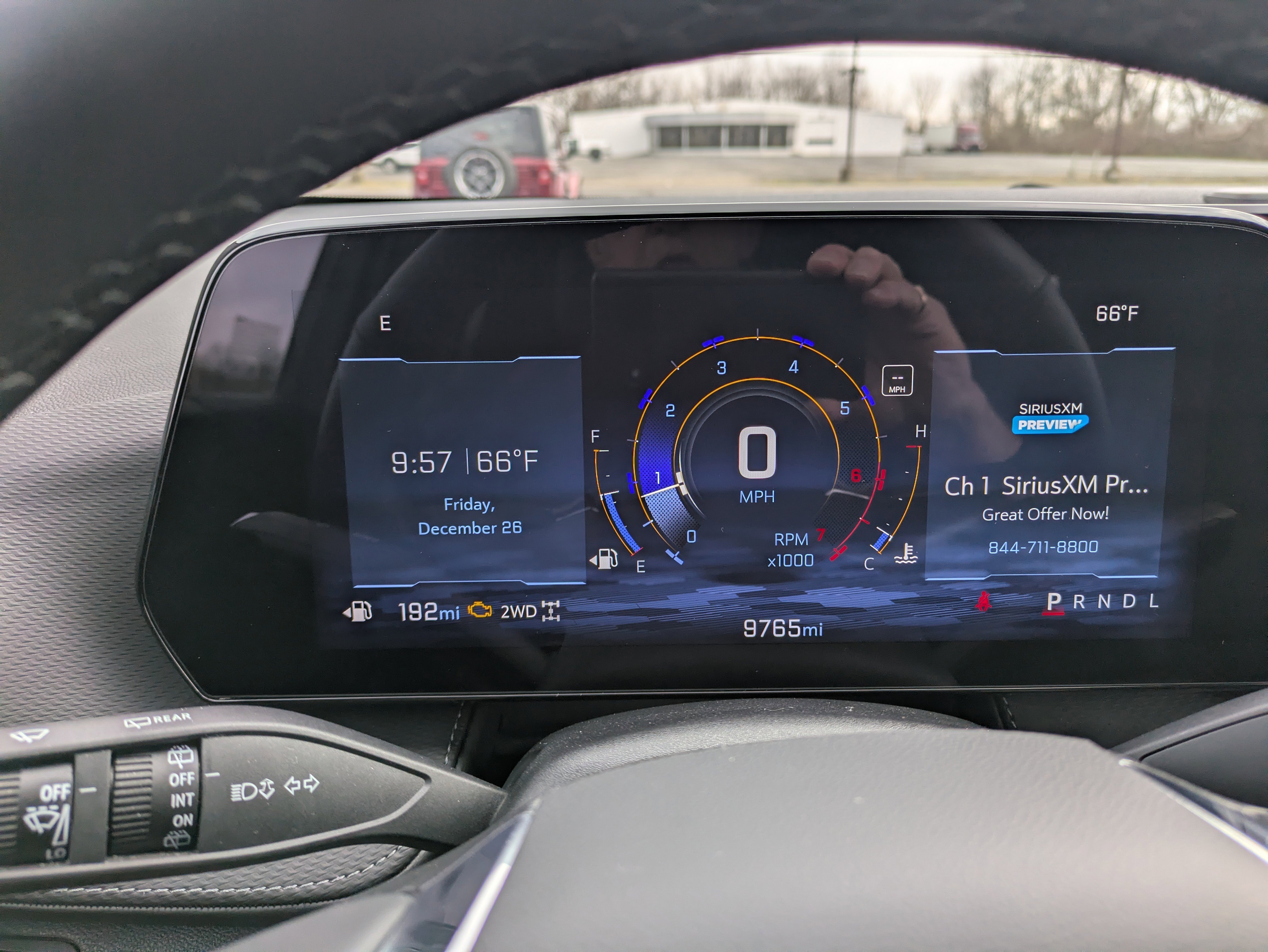 Used 2025 Chevrolet Equinox LT w/ Convenience Package II image 17