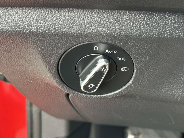 Used 2022 Volkswagen Jetta SEL FWD image 14