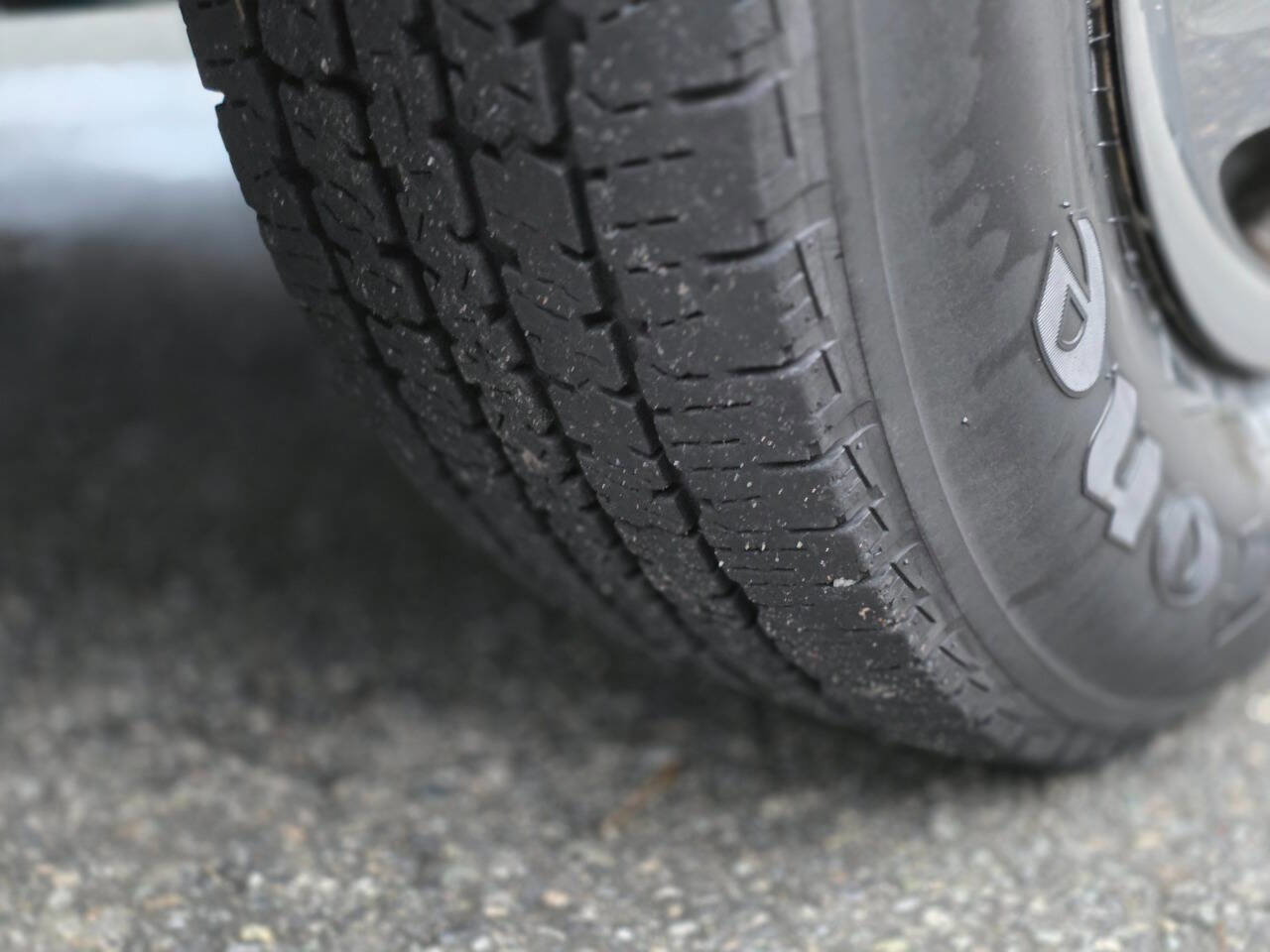 Used 2011 Chevrolet Silverado 3500 LTZ image 46