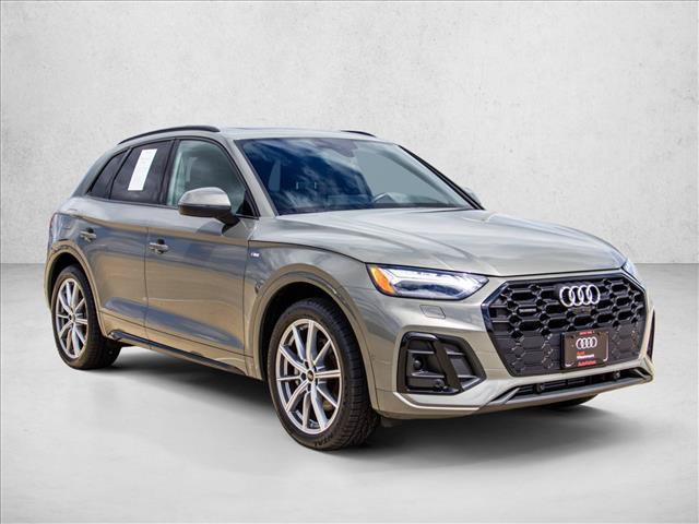 Certified 2023 Audi Q5 e Prestige w/ Prestige Package AWD/4WD video 3