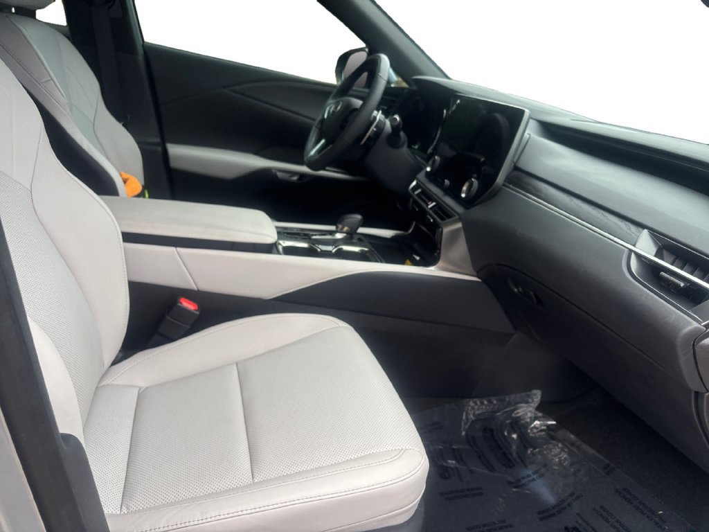 Used 2024 Lexus RX 350 Premium w/ Accessory Package (Z1) FWD image 17