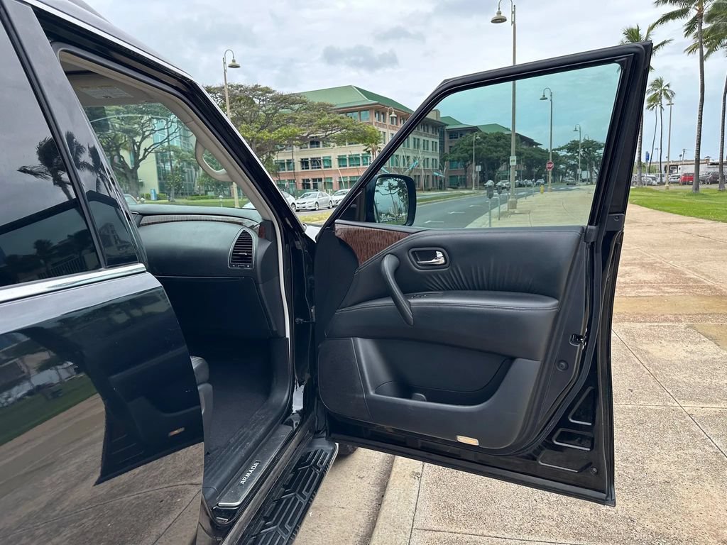Used 2018 Nissan Armada Platinum w/ Captain Seat Package RWD image 19