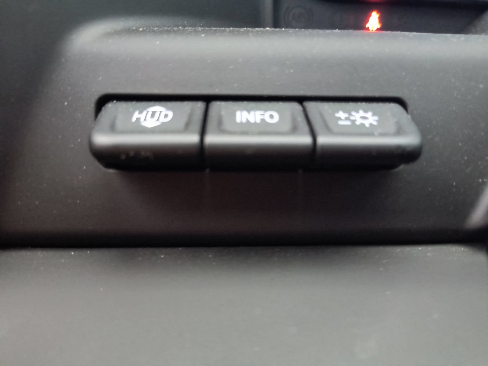 Used 2024 GMC Sierra 2500 AT4X AWD/4WD image 17