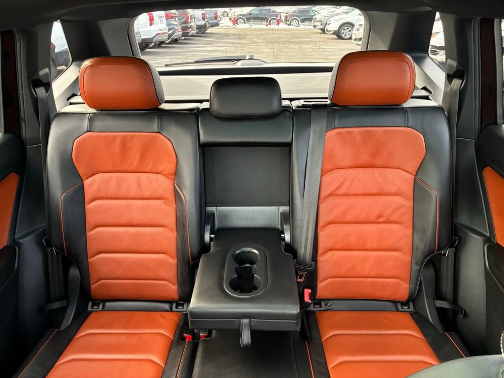 Used 2021 Volkswagen Tiguan SEL Premium R-Line image 16