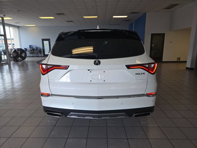 Used 2025 Acura MDX FWD w/ Technology Package image 7