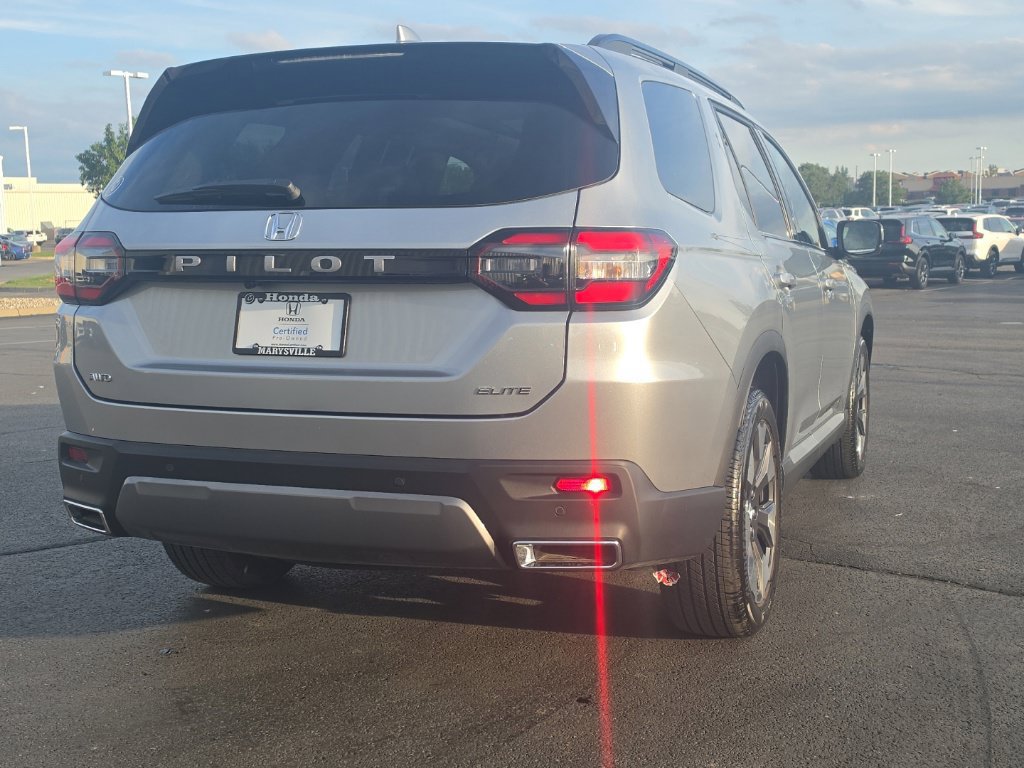 Certified 2026 Honda Pilot Elite image 9