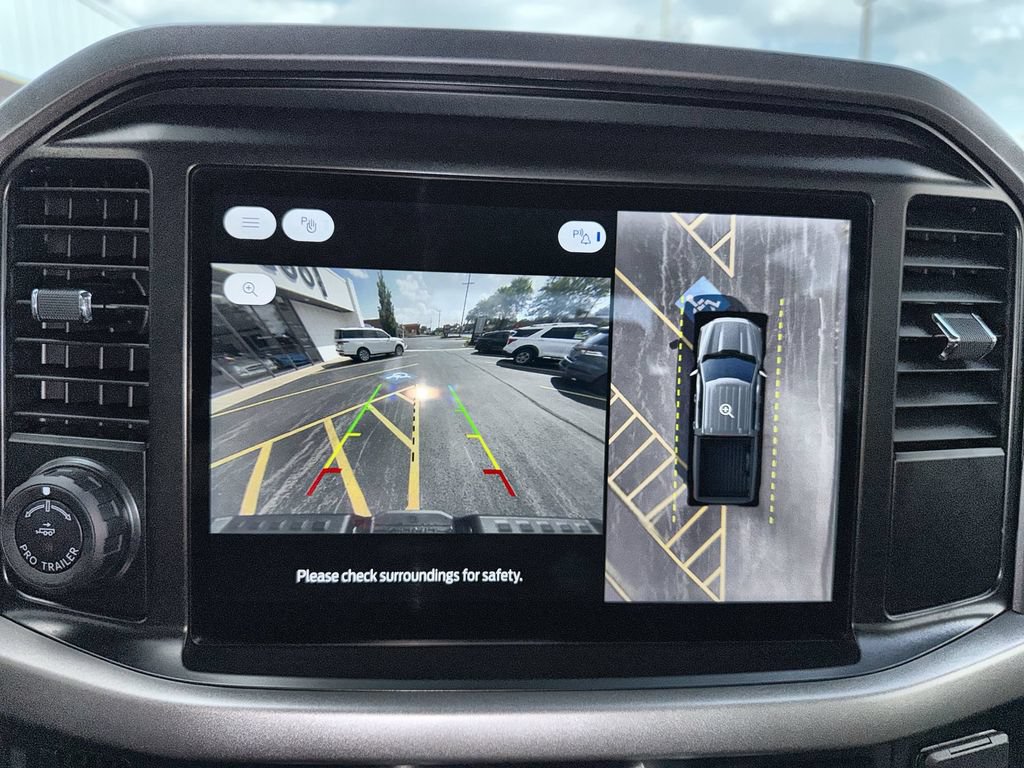Used 2025 Ford F150 Lightning XLT AWD/4WD image 25