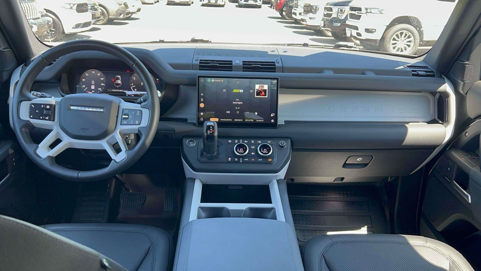 Used 2025 Land Rover Defender 110 S AWD/4WD image 26