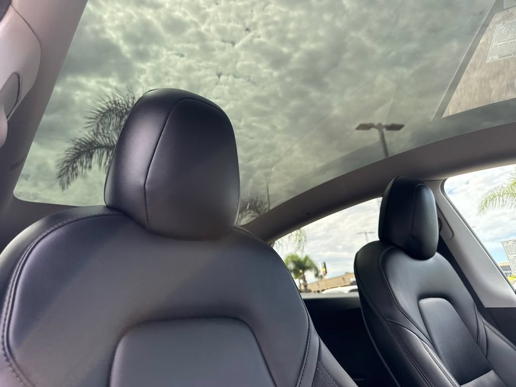 Used 2020 Tesla Model Y Long Range AWD/4WD image 14