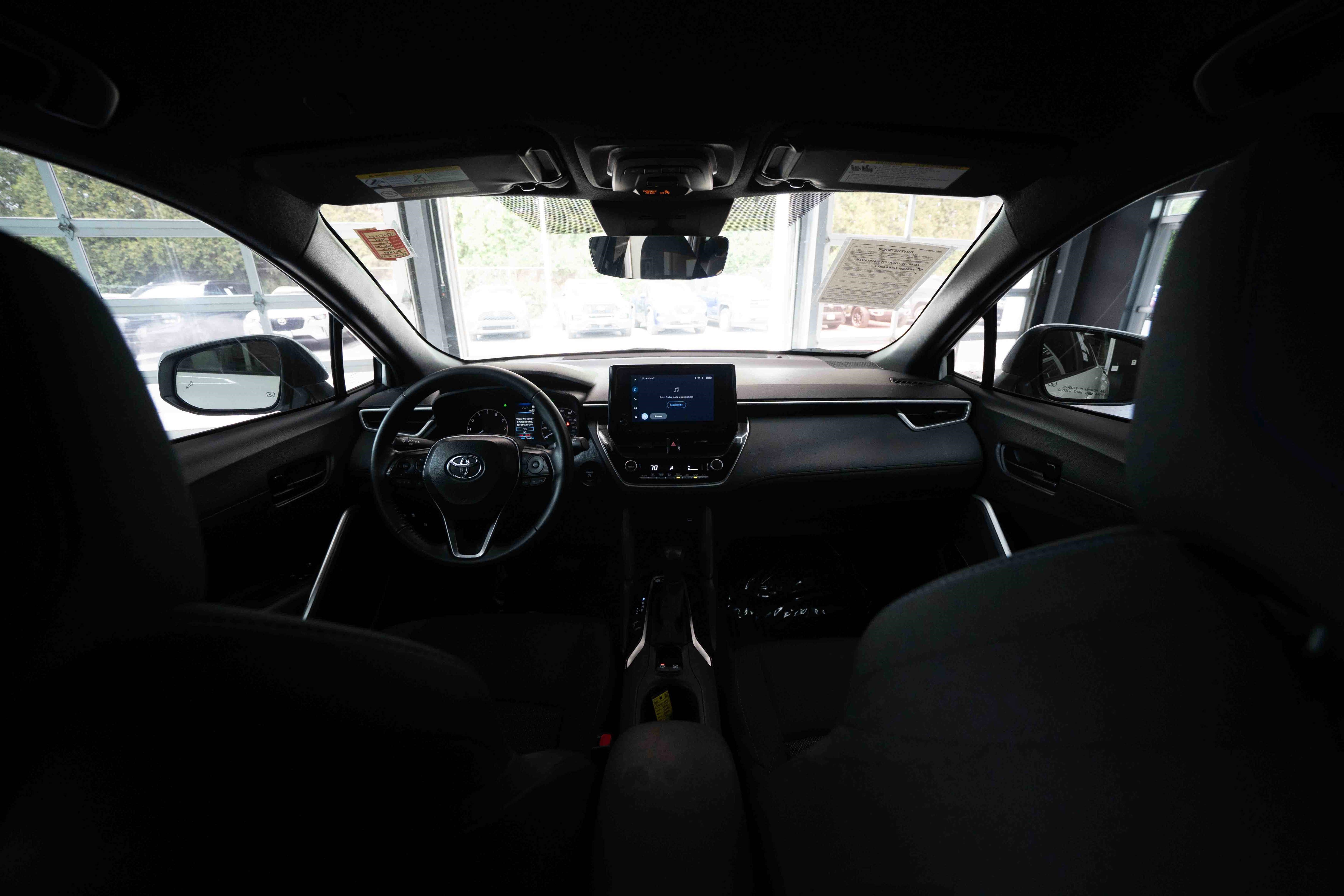 Used 2024 Toyota Corolla Cross AWD Hybrid image 19