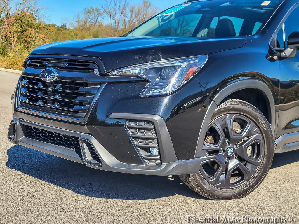 Used 2023 Subaru Ascent Onyx Edition AWD/4WD image 3
