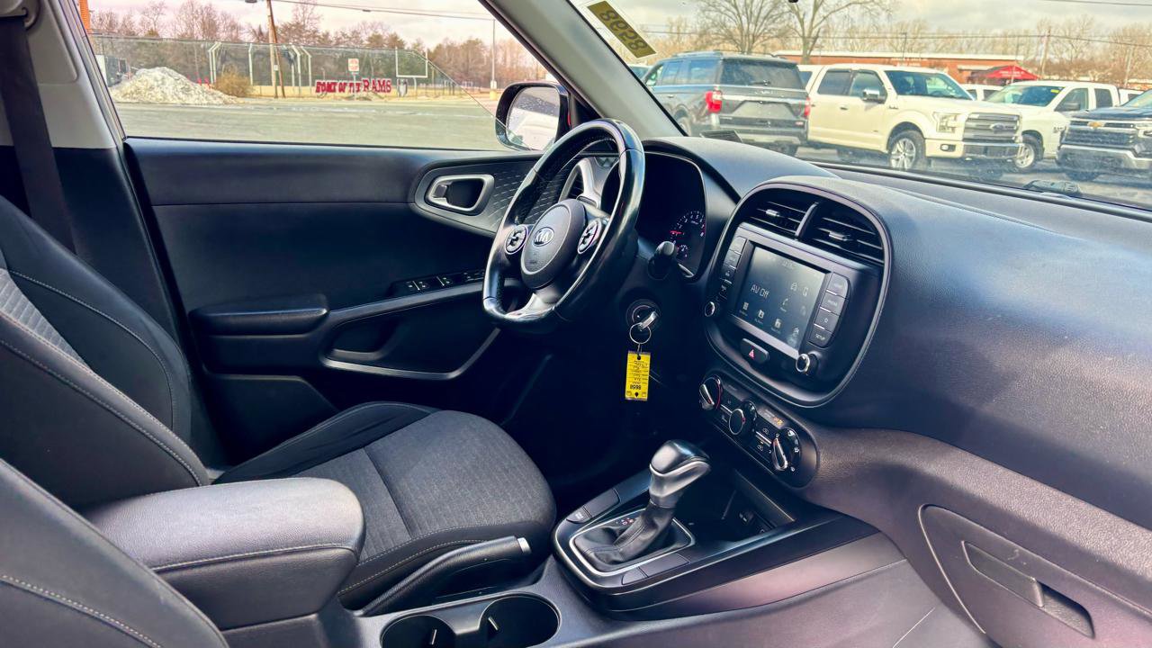 Used 2020 Kia Soul GT-Line image 9