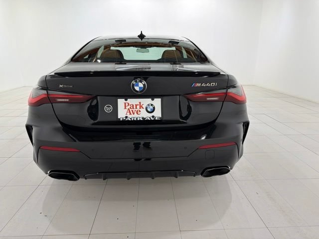 Used 2022 BMW 440i xDrive Coupe w/ Premium Package AWD/4WD image 4