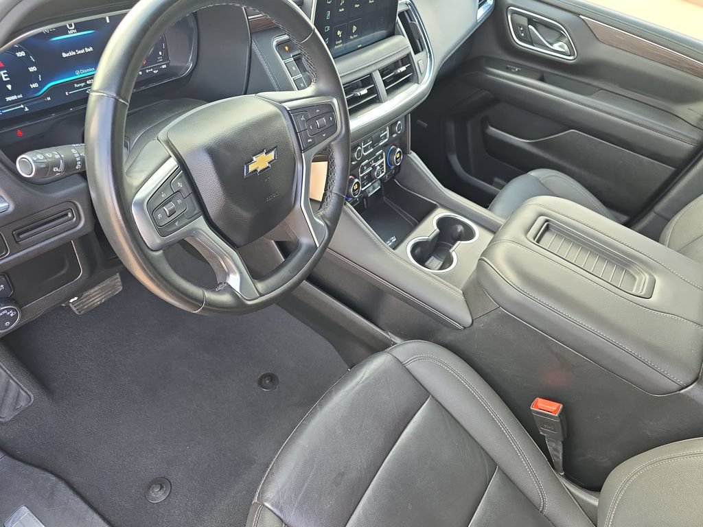 Used 2024 Chevrolet Tahoe LT RWD image 17
