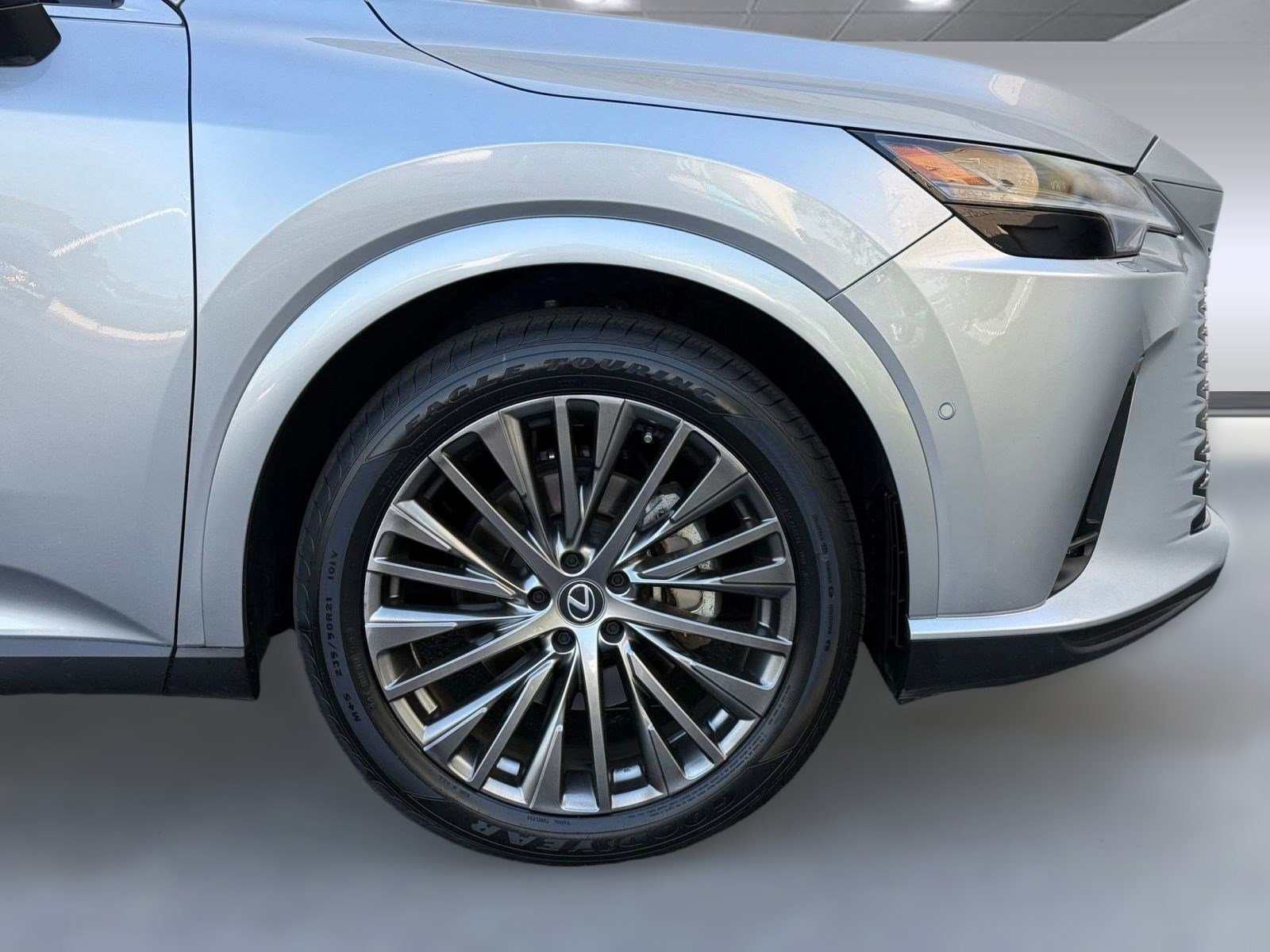 Used 2023 Lexus RX 350 w/ Accessory Package (Z1) AWD/4WD image 11