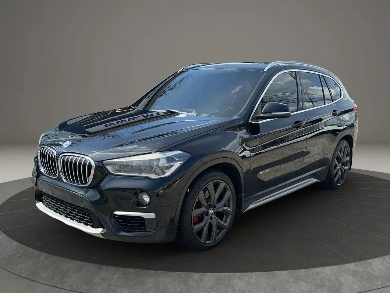 Used 2016 BMW X1 xDrive28i image 2
