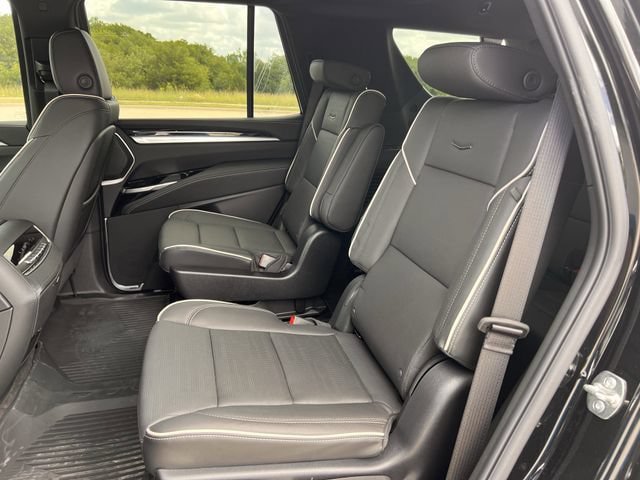 New 2026 Cadillac Escalade Sport w/ Touring Package AWD/4WD image 27