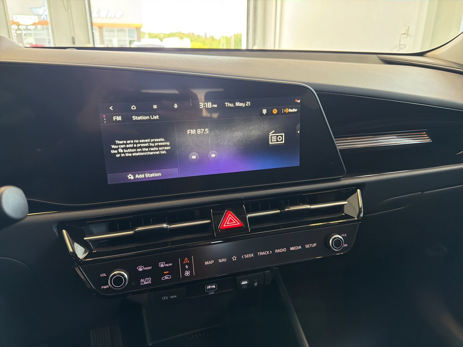New 2026 Kia Niro EX FWD image 24