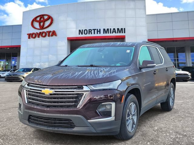 Used 2022 Chevrolet Traverse LT w/ LPO, Floor Liner Package FWD image 2