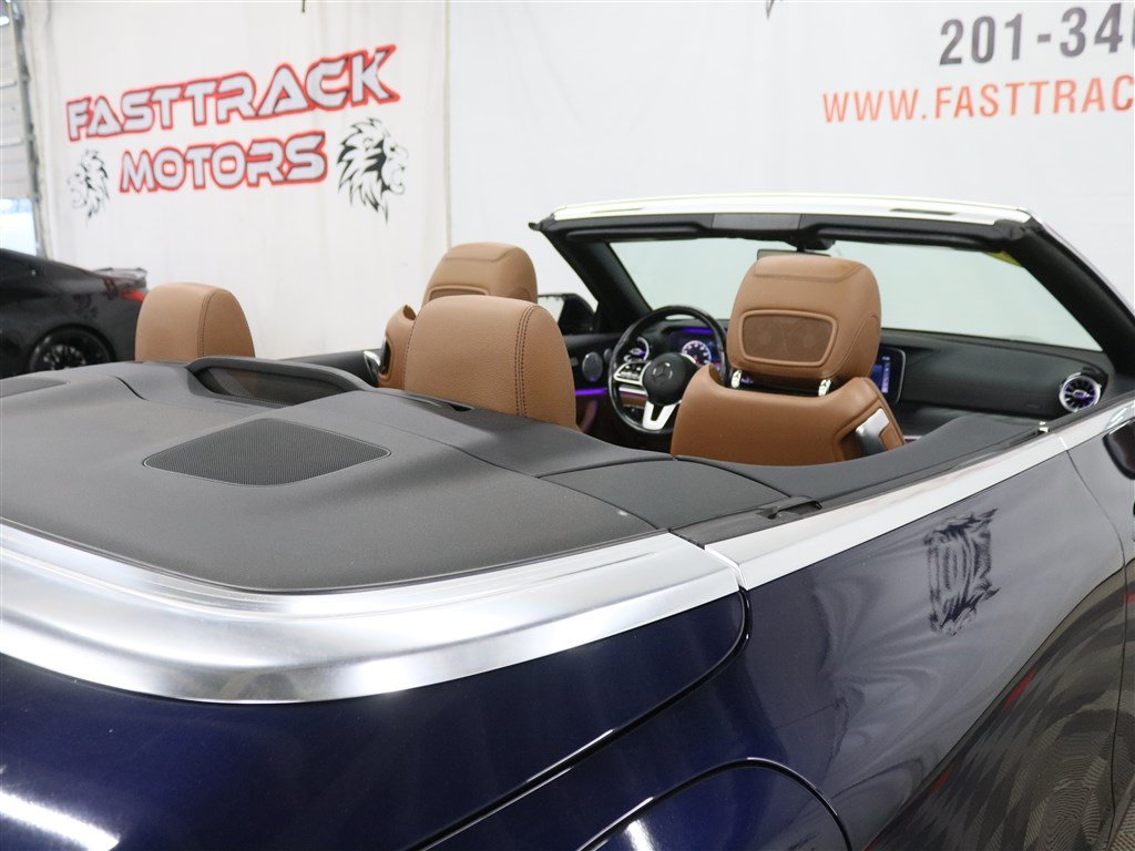 Used 2020 Mercedes-Benz E 450 4MATIC Cabriolet image 18