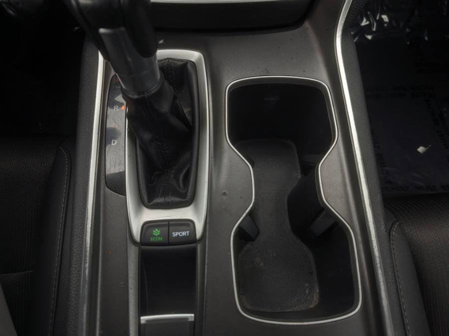 Used 2020 Honda Accord Sport image 11
