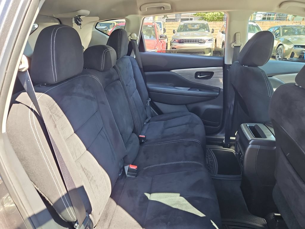 Used 2016 Nissan Murano S AWD/4WD image 15