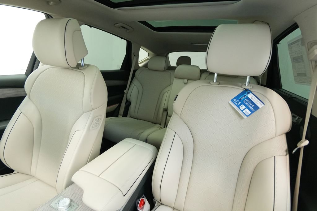 New 2026 Genesis GV80 2.5T Prestige image 14