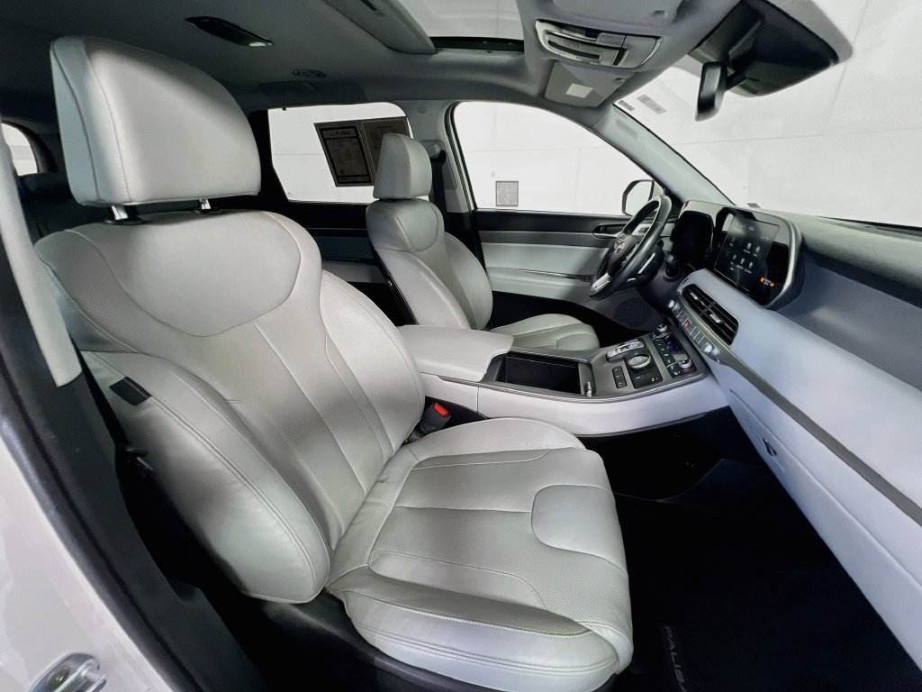 Used 2020 Hyundai Palisade SEL w/ Premium Package FWD image 29