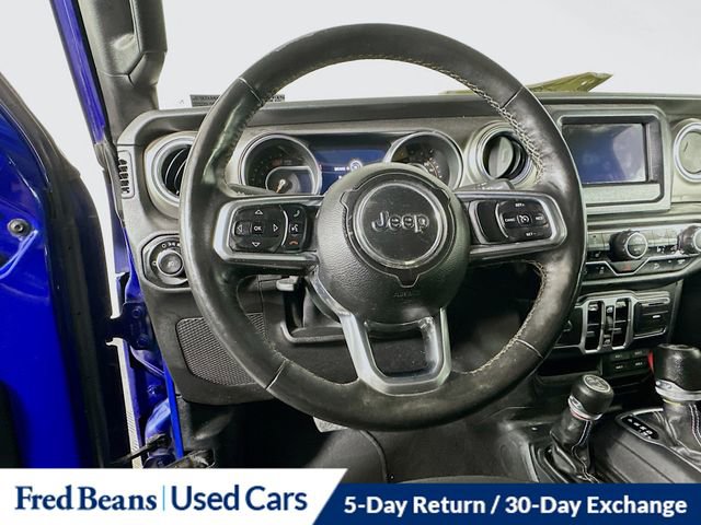 Used 2018 Jeep Wrangler Unlimited Sahara w/ Cold Weather Group image 13