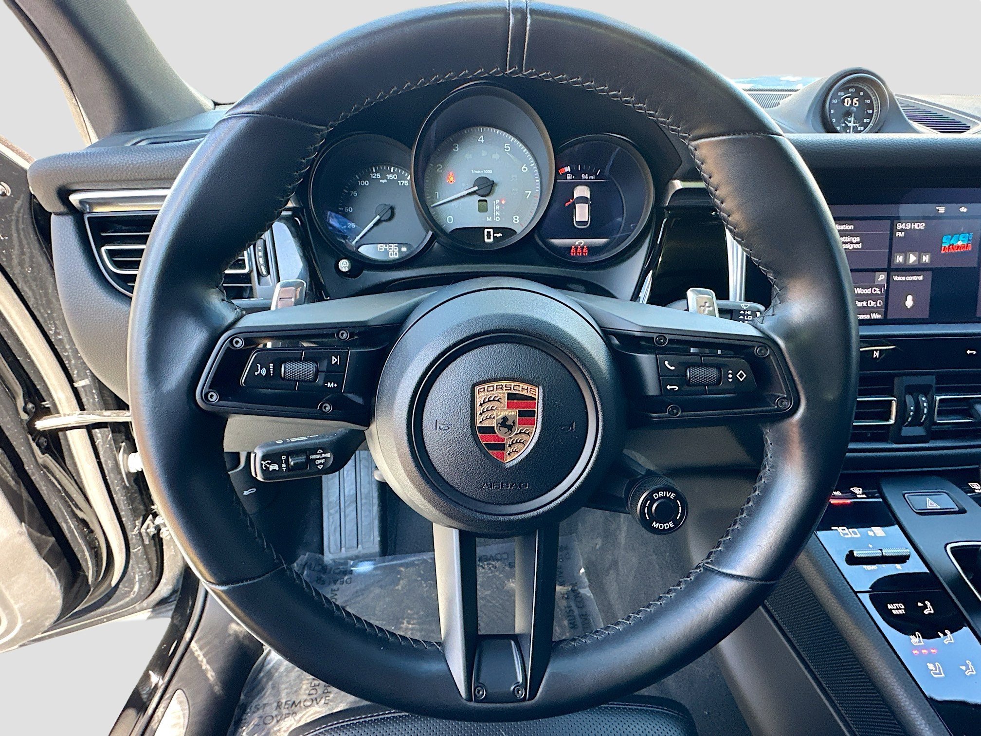 Used 2024 Porsche Macan S AWD/4WD image 11