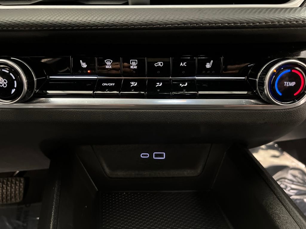 Used 2025 Chevrolet Equinox LT image 44