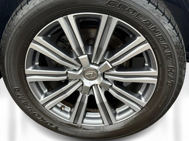 Used 2017 Lexus LX 570 4WD image 11