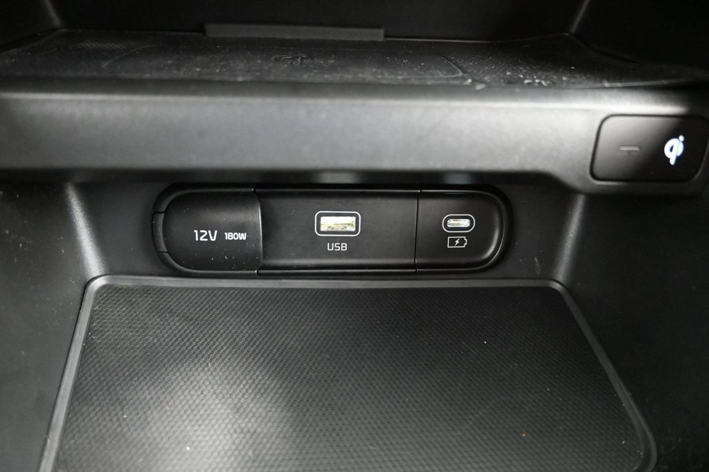 Certified 2024 Kia Soul EX w/ Option Group 015 FWD image 29