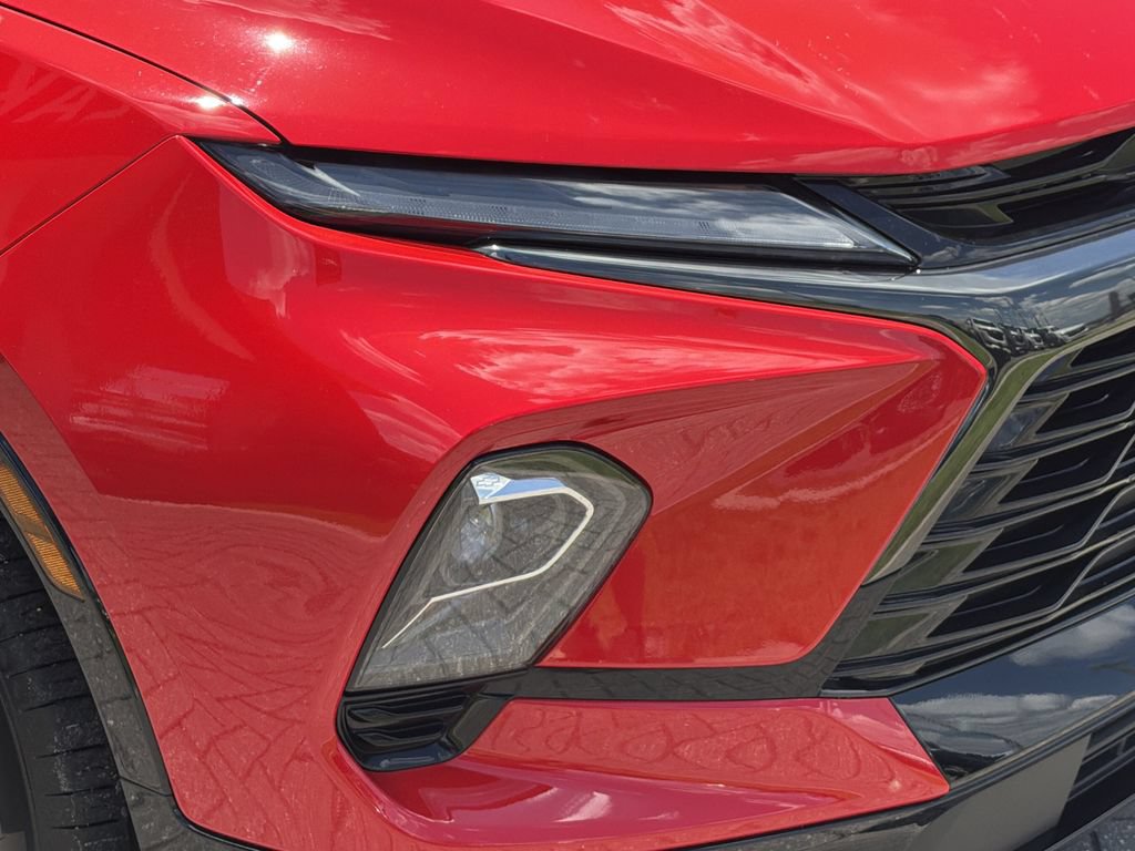 Certified 2023 Chevrolet Blazer RS w/ Driver Confidence II Package FWD image 8