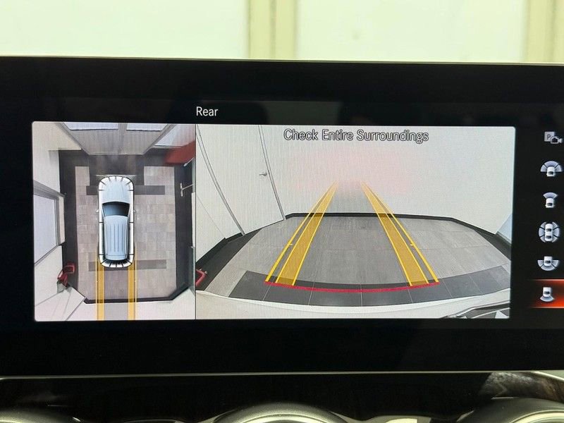 Certified 2022 Mercedes-Benz GLC 300 4MATIC w/ Multimedia Package Lite image 18