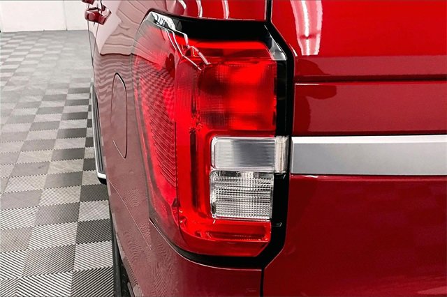 Used 2022 Ford Expedition XLT image 33