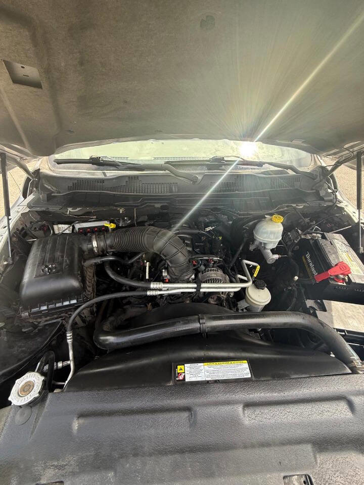 Used 2011 RAM 1500 Classic SLT image 15