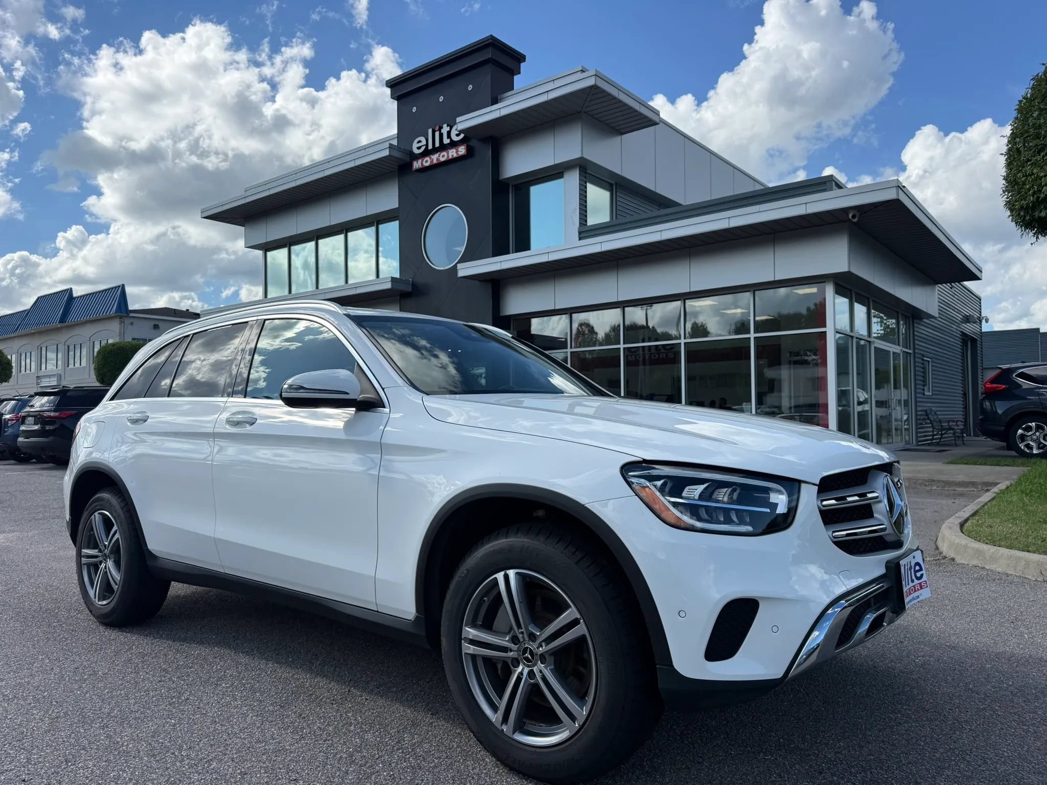 Used 2022 Mercedes-Benz GLC 300 4MATIC w/ Multimedia Package Lite
