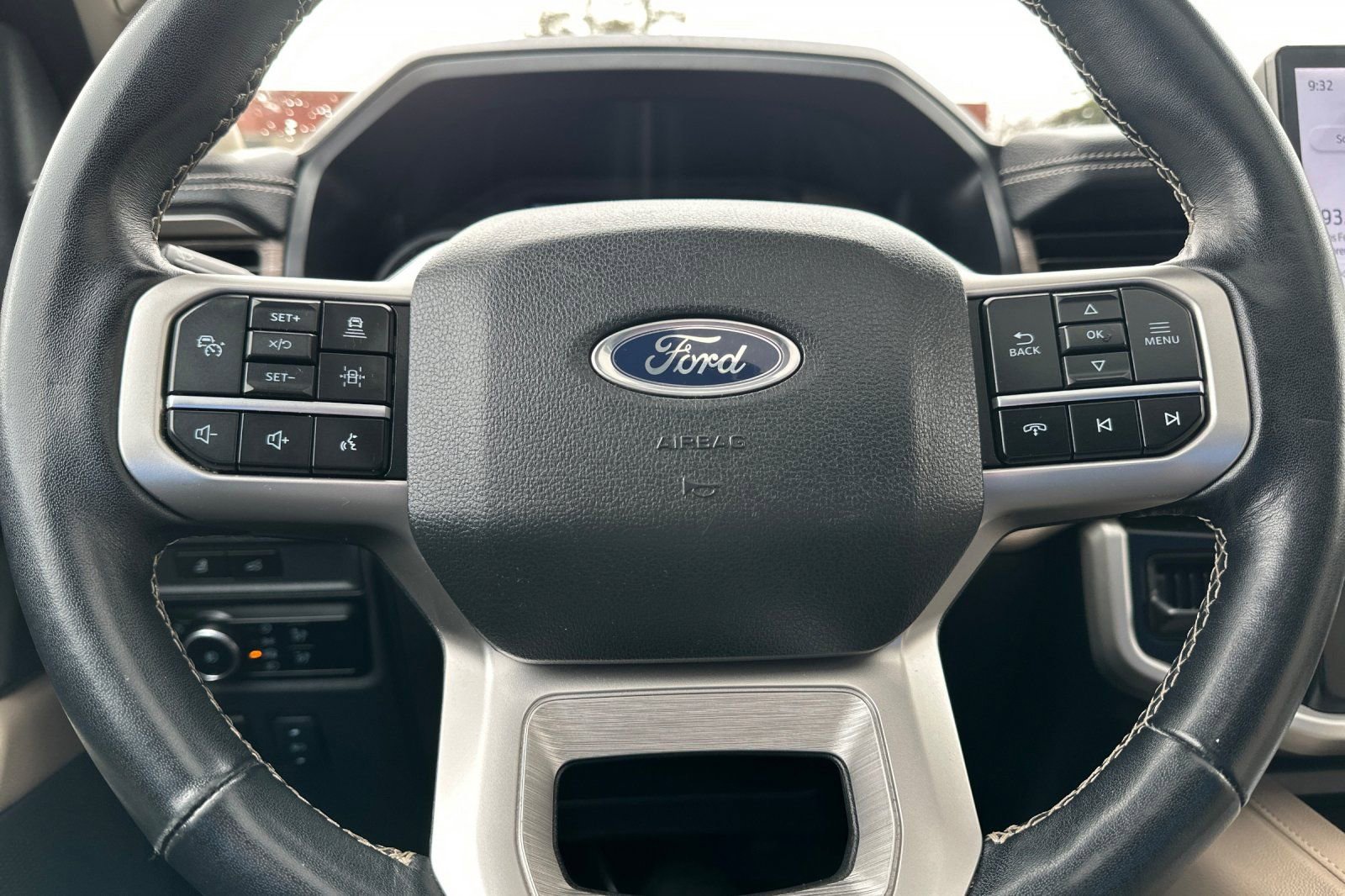 Used 2024 Ford Expedition Max Limited image 23