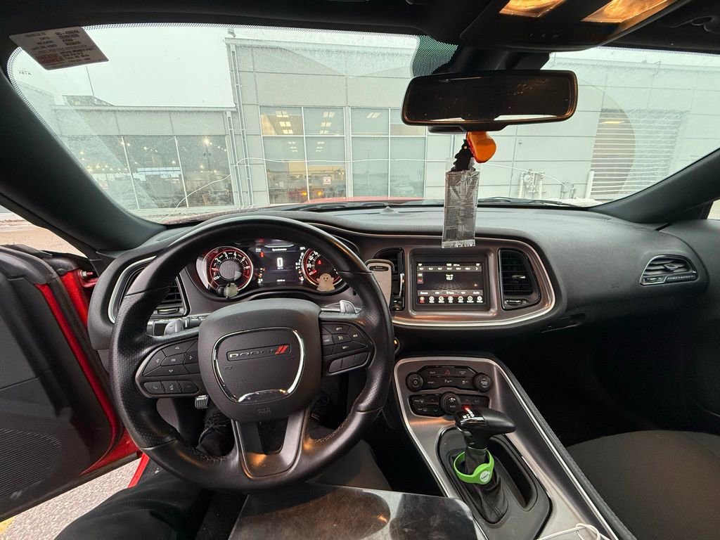 Used 2022 Dodge Challenger GT image 22