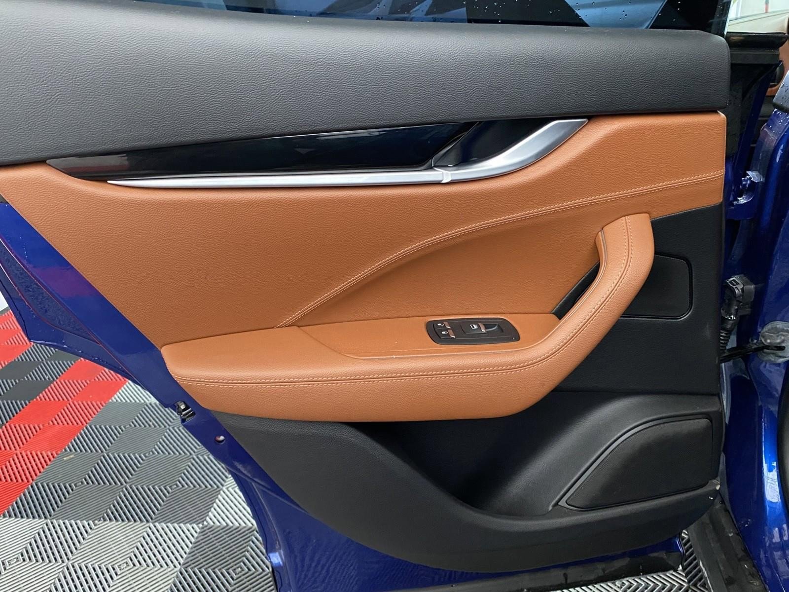 Used 2018 Maserati Levante image 17