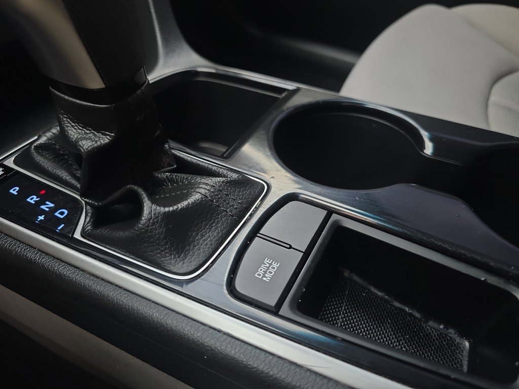 Used 2018 Hyundai Sonata ECO image 17