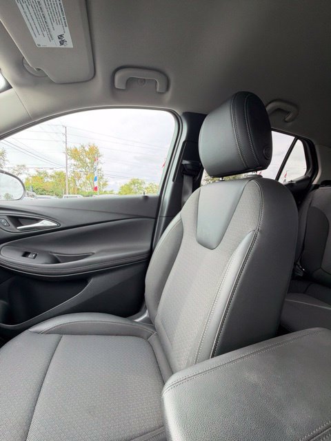 Used 2024 Buick Encore GX Preferred w/ Comfort Package FWD image 21