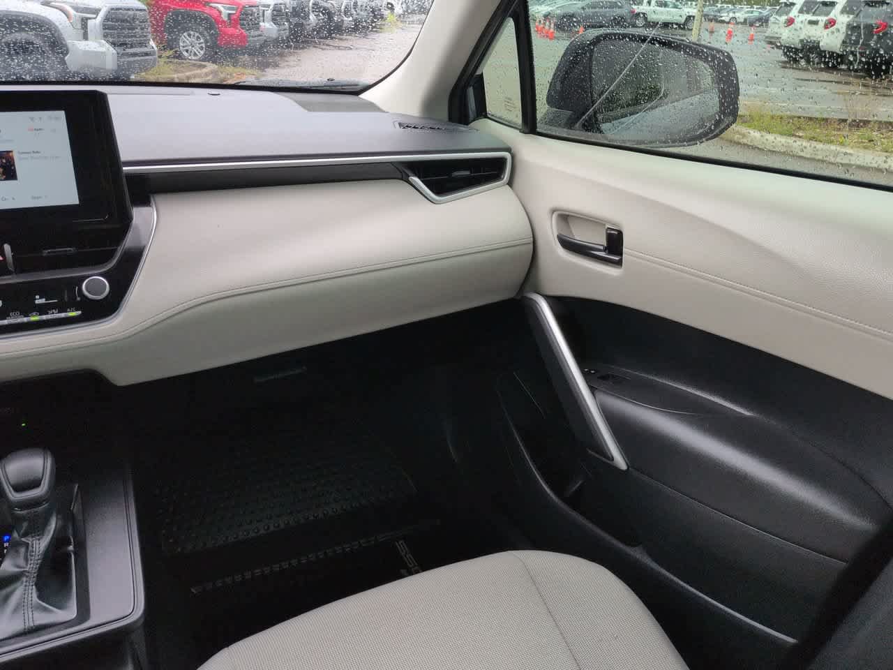 Certified 2026 Toyota Corolla Cross LE FWD image 16