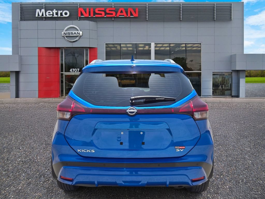 Certified 2024 Nissan Kicks SV FWD image 5